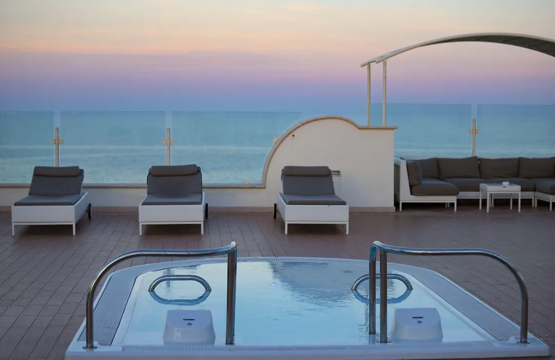 Smeraldo Suites & Spa-1