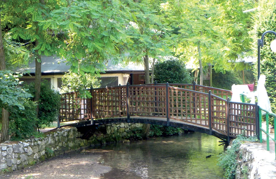 Guesia Village Hotel e Spa-1