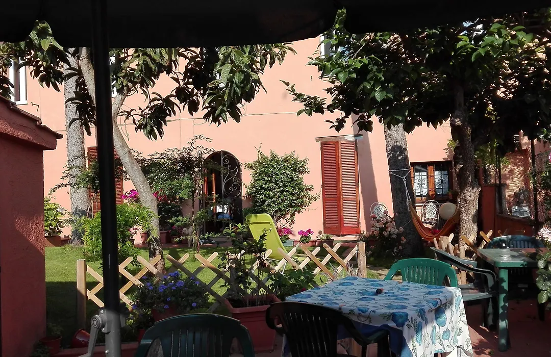 Al Giardino Di Alice B&B-1