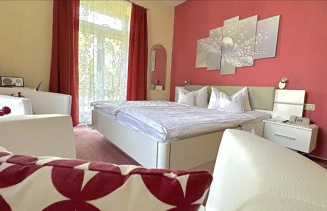 HOTEL YOGA JASMIN ehemals Hotel Eberhardt-Burghardt-1