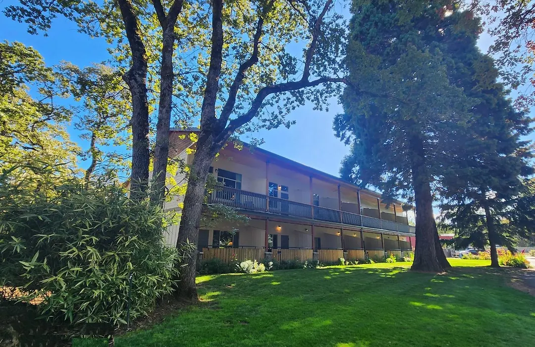 Westcliff Lodge-1