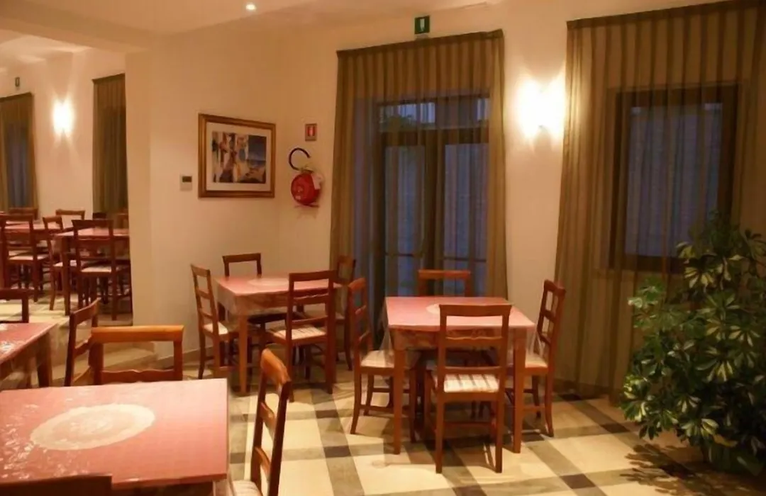 Hotel Bruna-1
