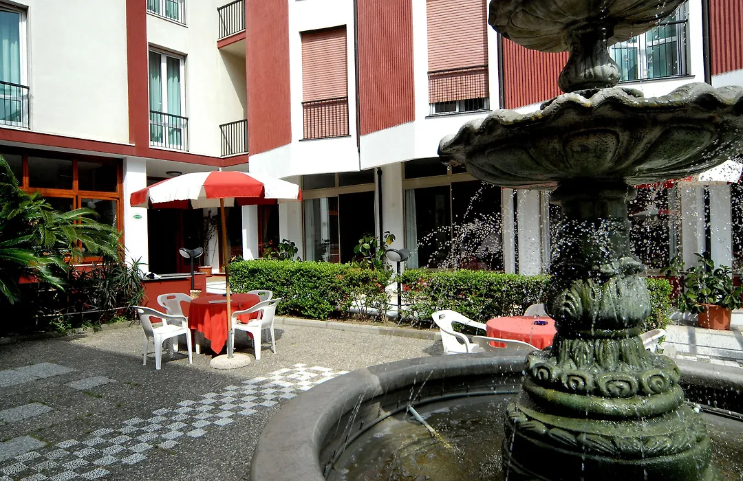 Hotel 5 Terre-1
