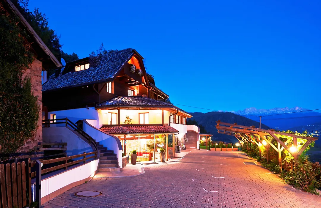 Chalet Grumer Suites&Spa-1