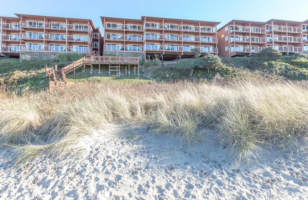 Hallmark Resort In Cannon Beach-1