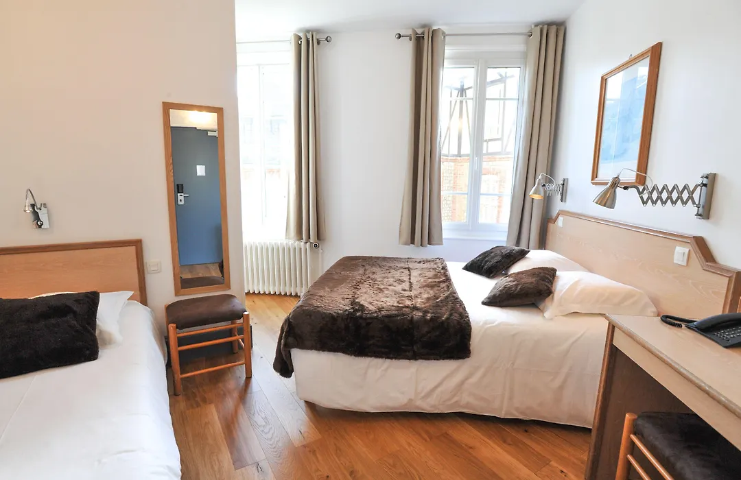 Hotel Des Falaises-1