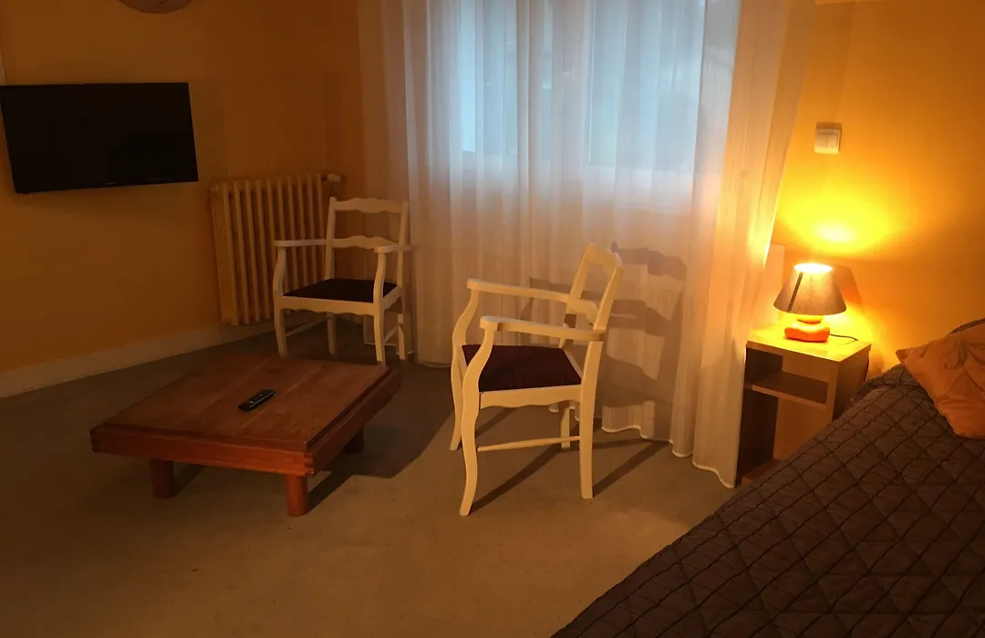 Bagnoles Hotel - Contact Hotel-1