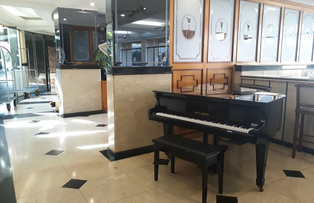 Cristal Palace Hotel-1