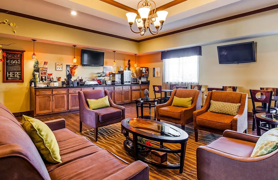 Best Western Plus Seminole Hotel & Suites-1