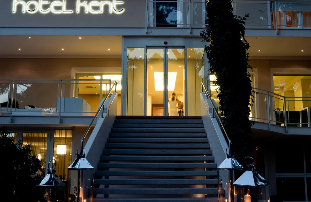 Hotel Kent-1