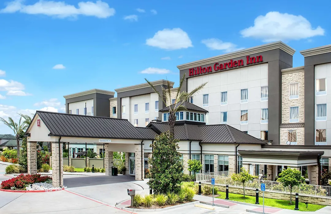 Hilton Garden Inn Victoria-1