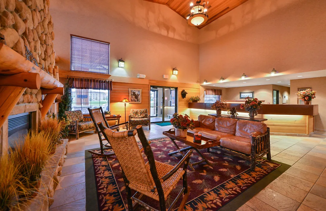 Kelly Inn And Suites Mitchell-1