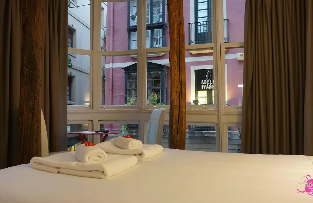 Pension Aliciazzz Bed And Breakfast Bilbao-1