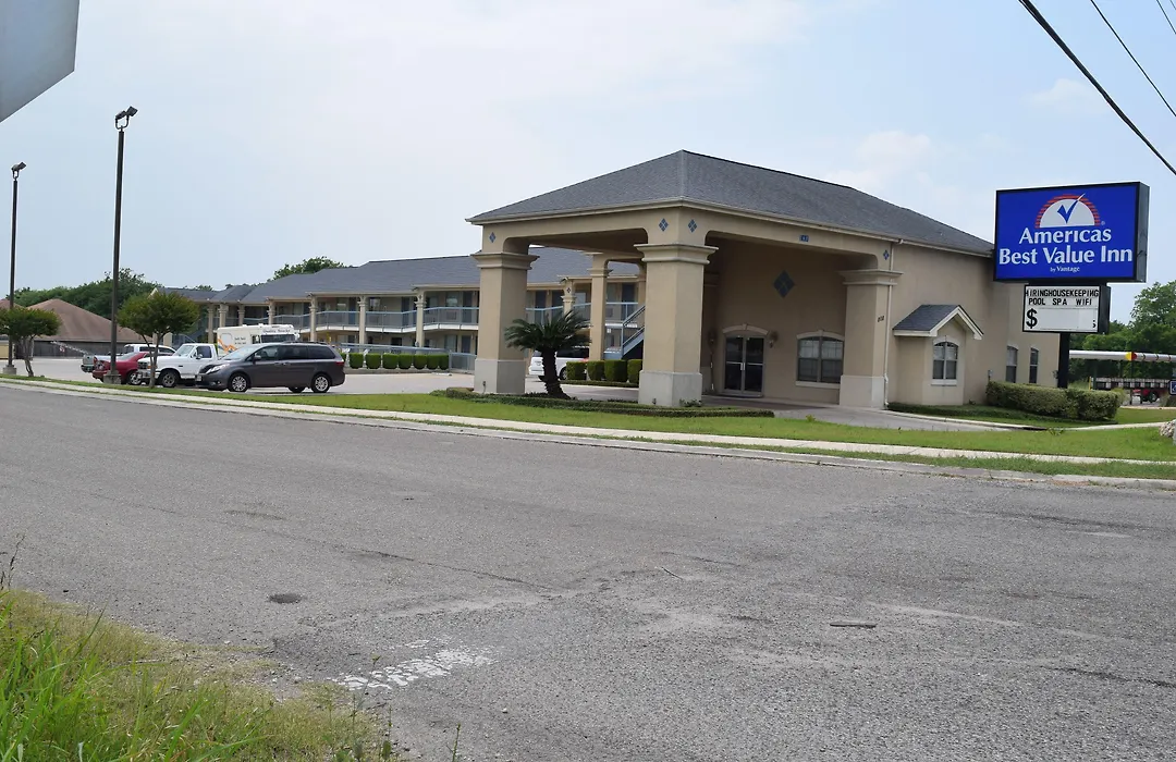 Americas Best Value Inn New Braunfels-1