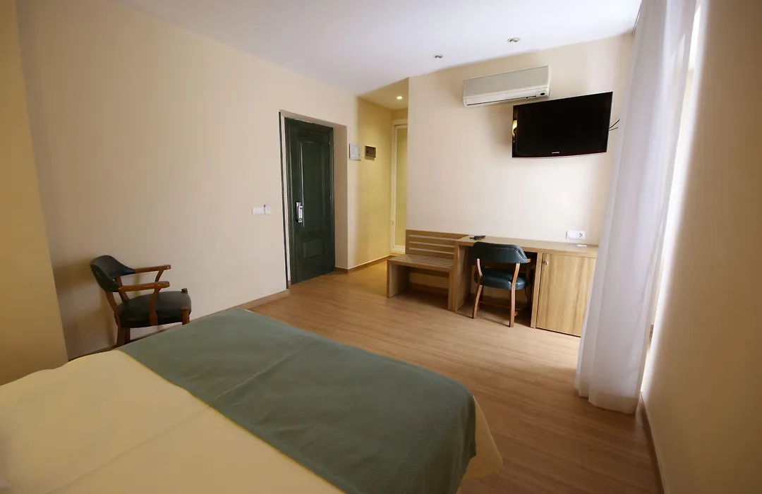 Hotel Doho-1