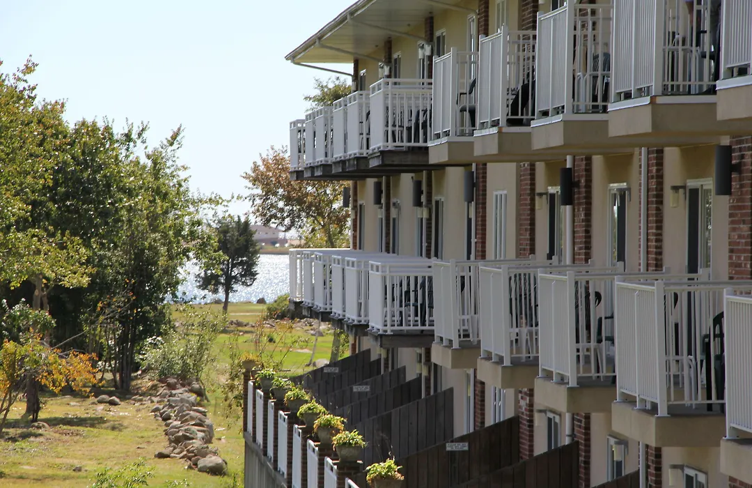 Winnapaug Inn-1