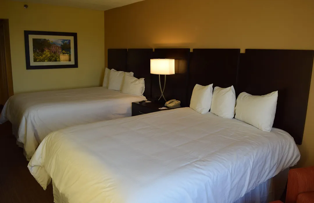 Bridgepointe Hotel & Marina-1