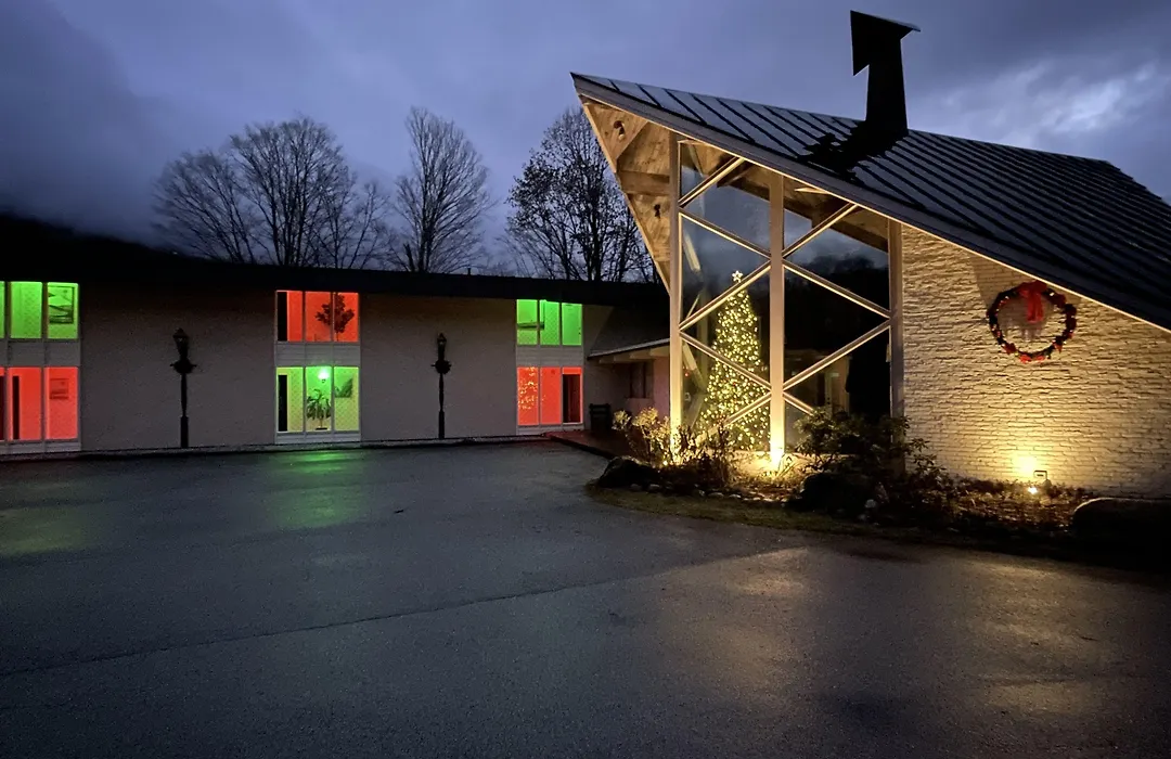 Toll Road Inn-1