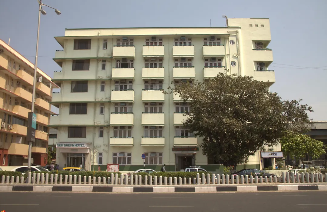 Sea Green Hotel-1