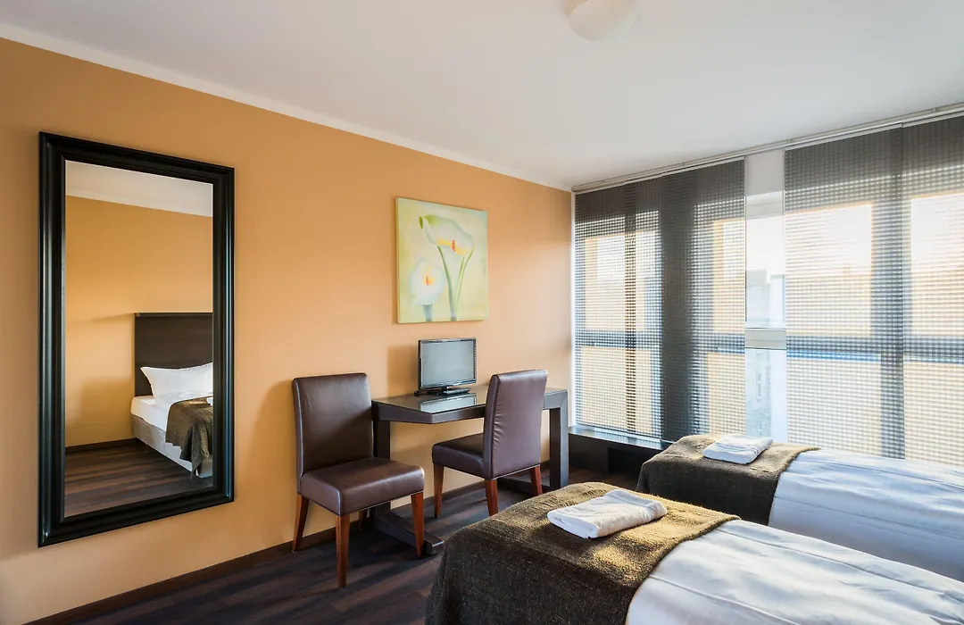 Apple City Hotel-1