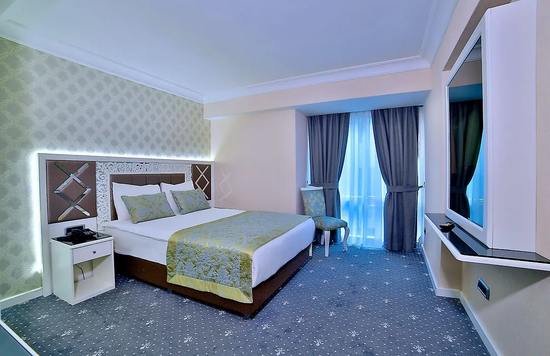 Monaco Hotel-1