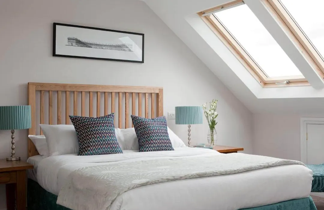 2 Crescent Gardens Guest House-1