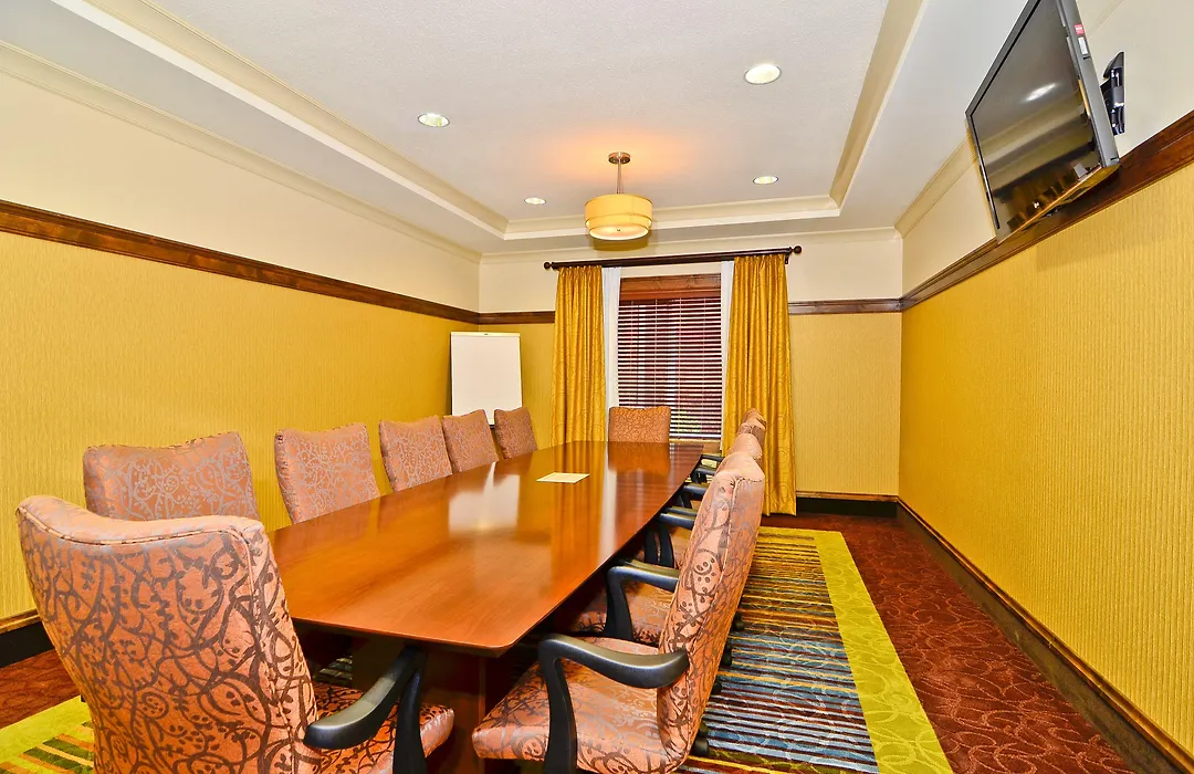 Hawthorn Extended Stay By Wyndham Dickinson-1
