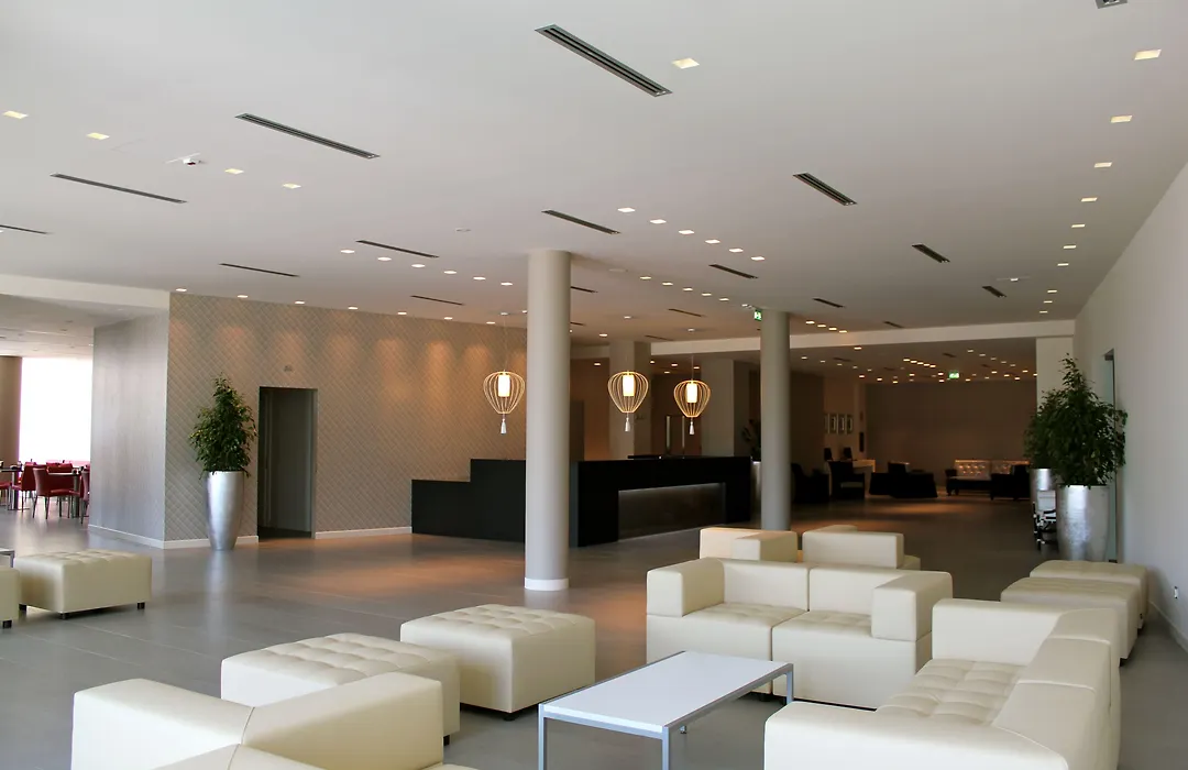 Tag Hotel-1