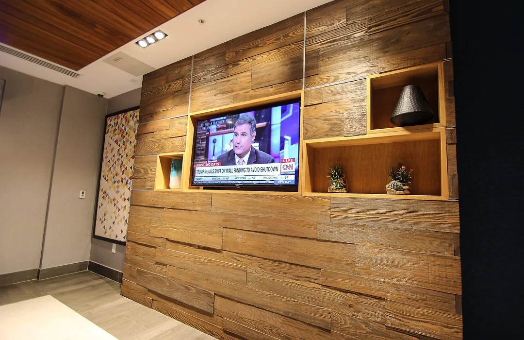 Holiday Inn Express & Suites Miami Airport East By Ihg-1