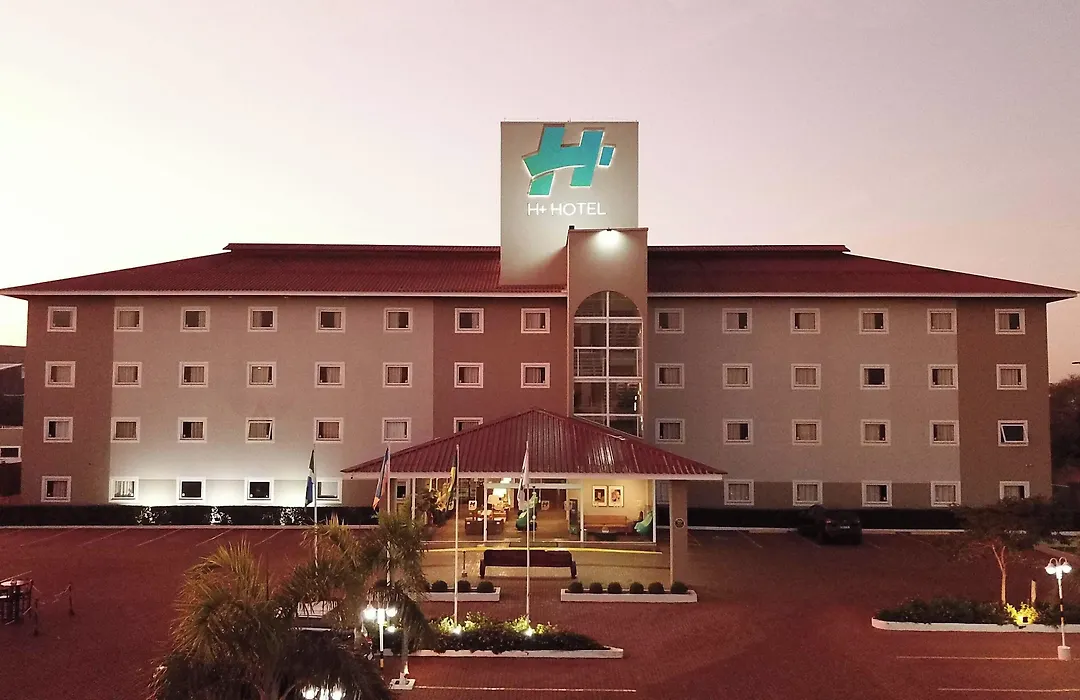 Hotel 10 Dourados-1