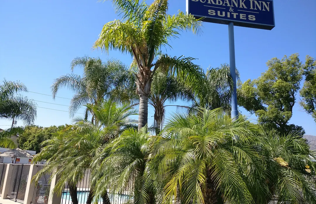 Burbank Inn And Suites-1