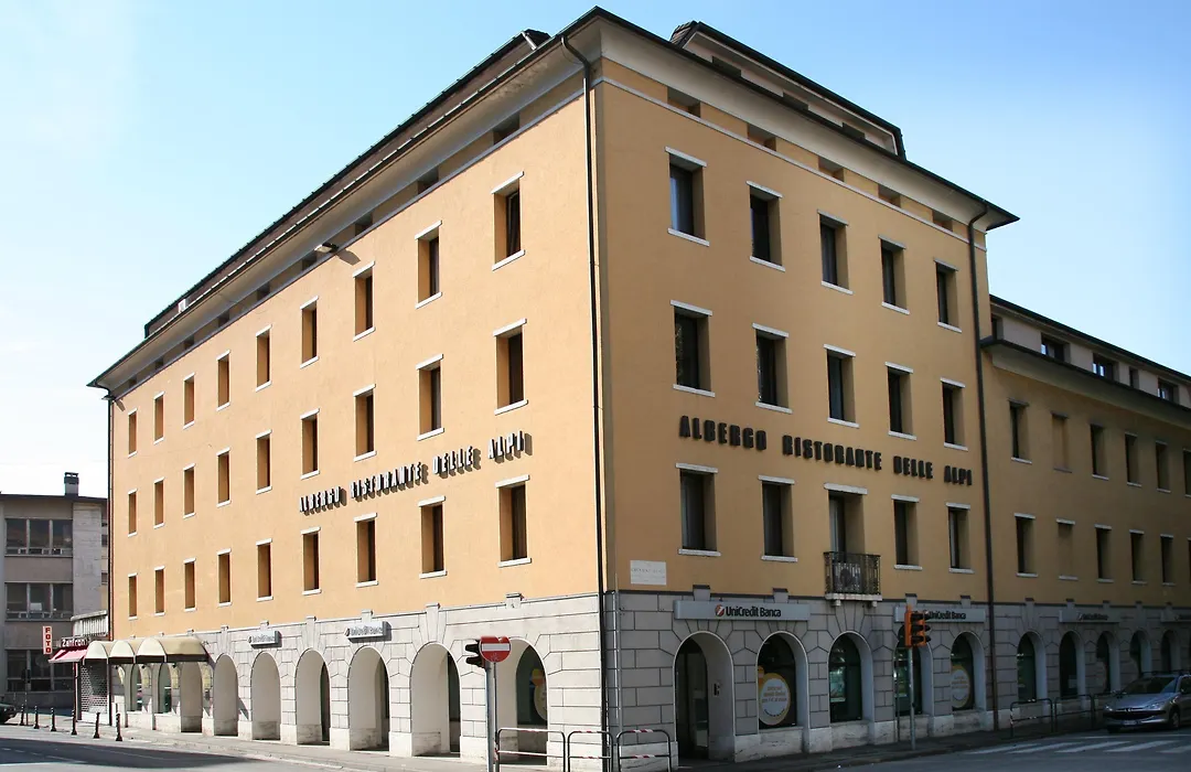 Albergo Delle Alpi-1