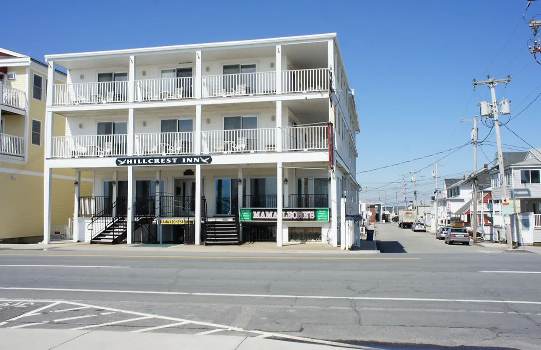 Hillcrest Inn-1