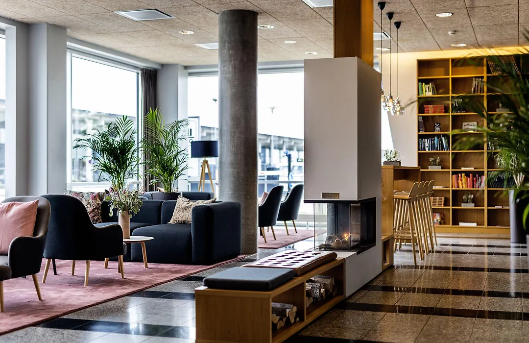 Aalborg Airport Hotel-1
