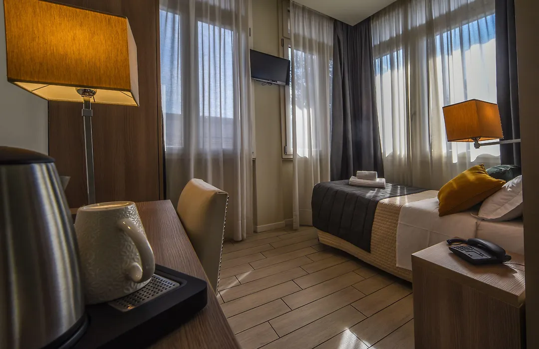 Hotel Zara Milano-1