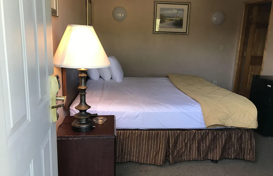 Capri Motel-1