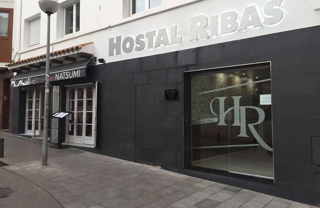Hostal Ribas-1