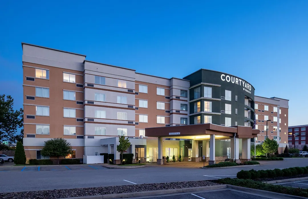 Courtyard By Marriott Charleston Downtown/Civic Center-1