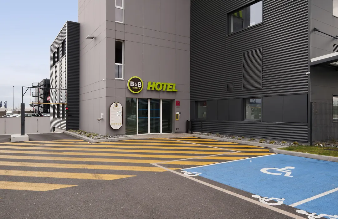 B&B HOTEL Lyon Sud États-Unis-1