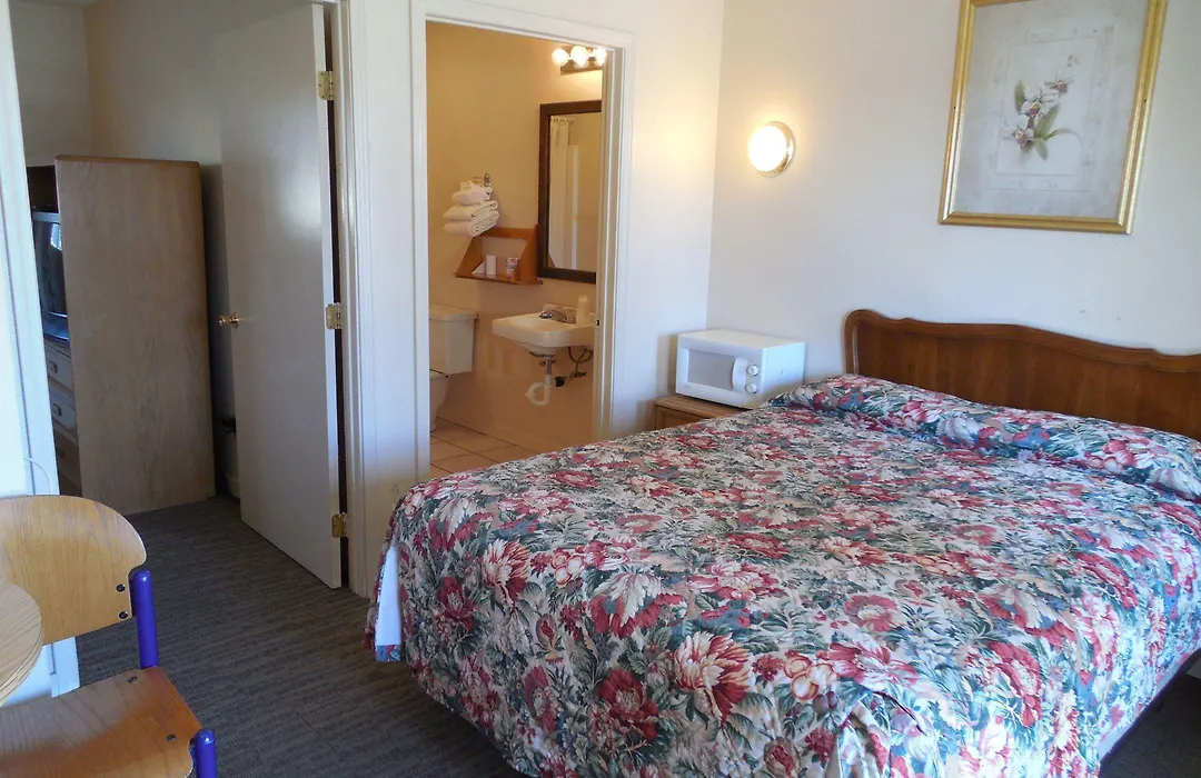 Ute Motel-1