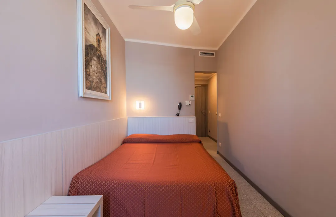 Hotel Danio Lungomare-1
