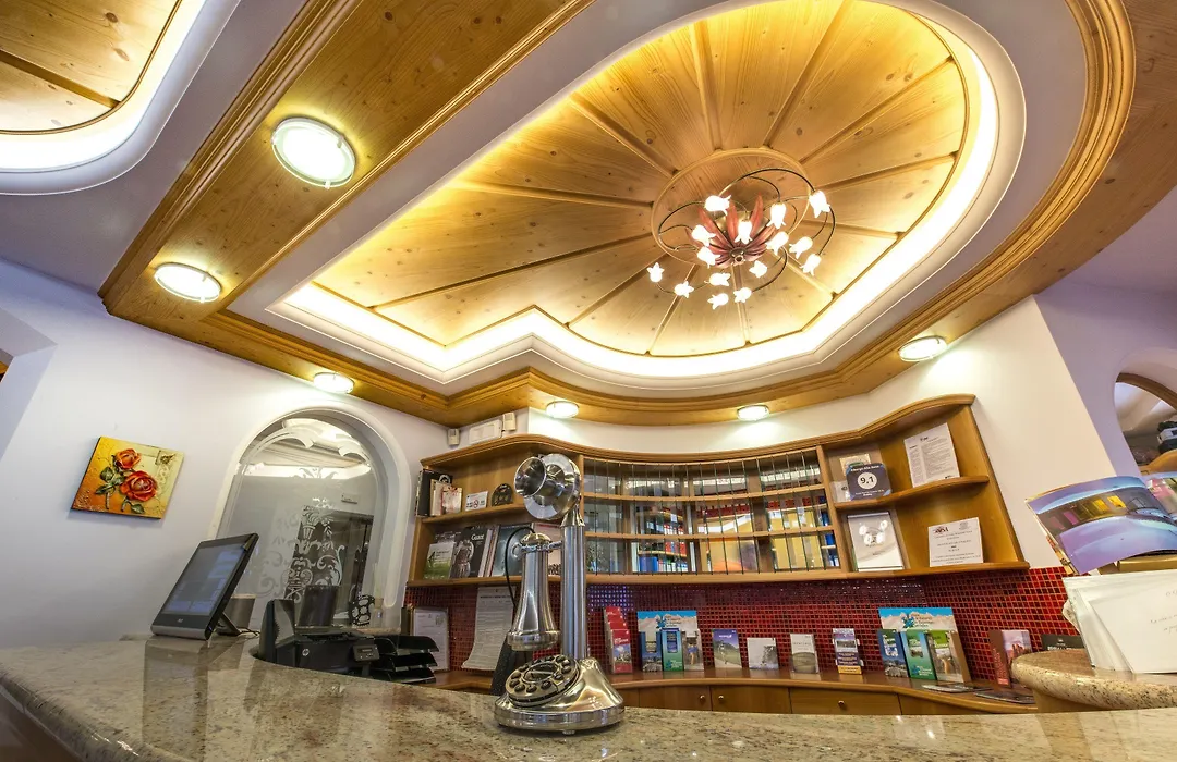 Albergo Alla Rosa-1