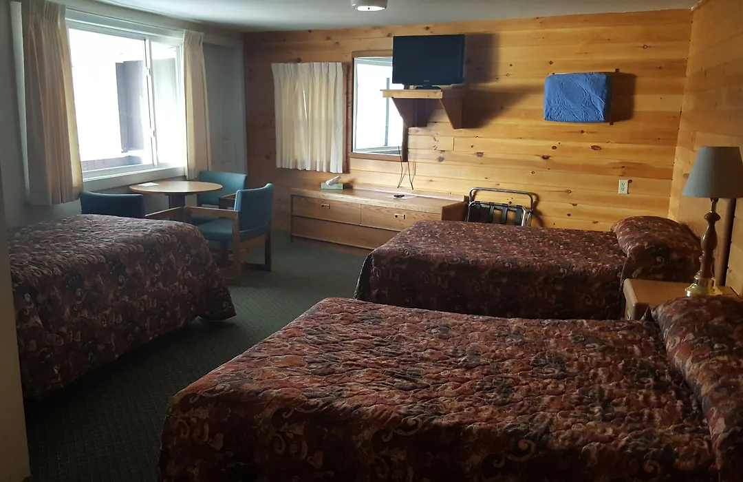 Clark'S Beach Motel-1