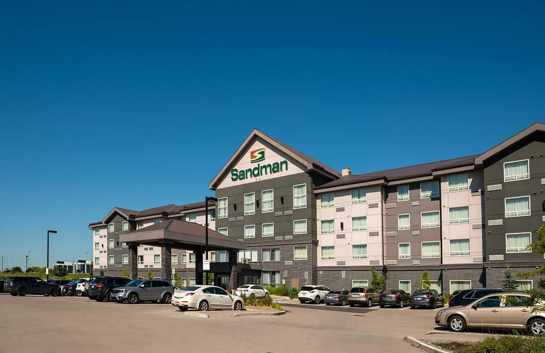 Sandman Hotel Oakville-1