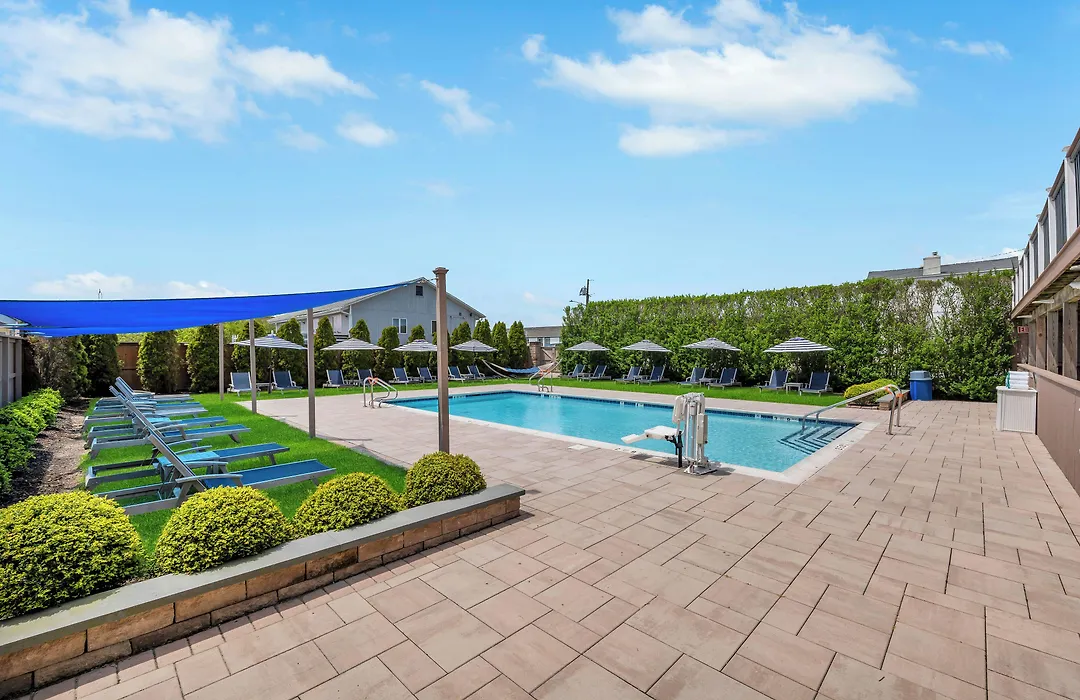 The Ocean Resort Inn-1