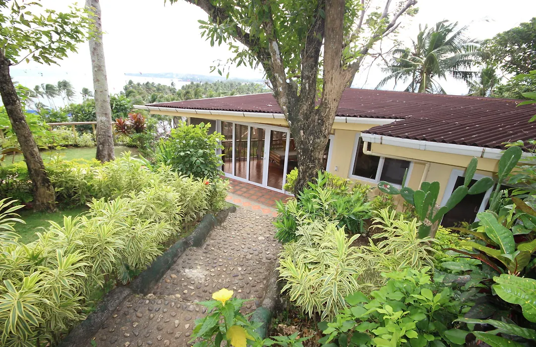 Ralph'S Place-1