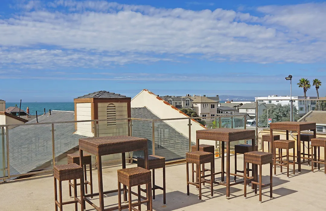 Ocean Surf Inn & Suites-1