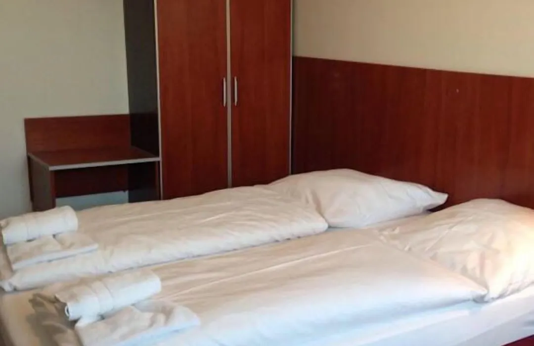 Hotel Central Hannover-1