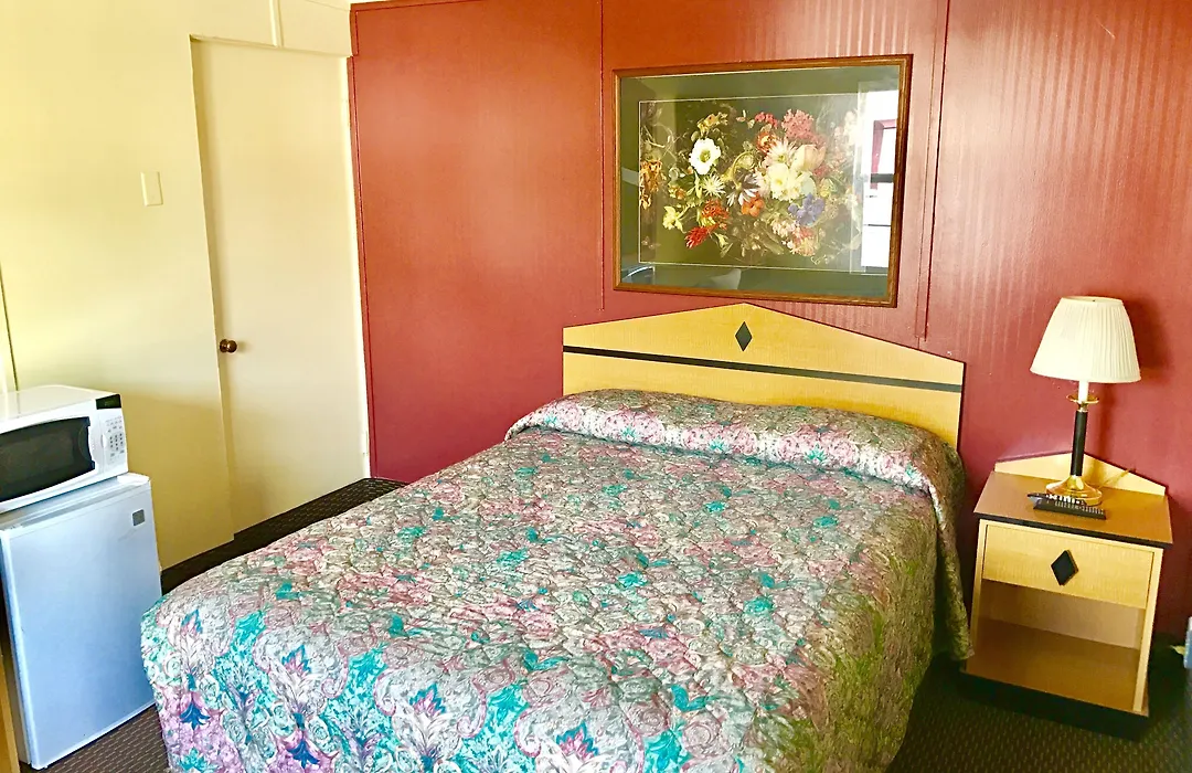Travelers Inn Motel-1