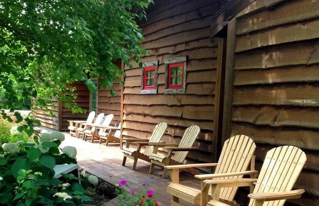 Finger Lakes Lodging-1
